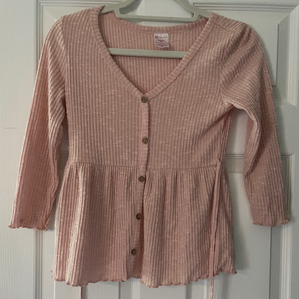 Blush Ribbed, button down, peplum, tie back blouse XS